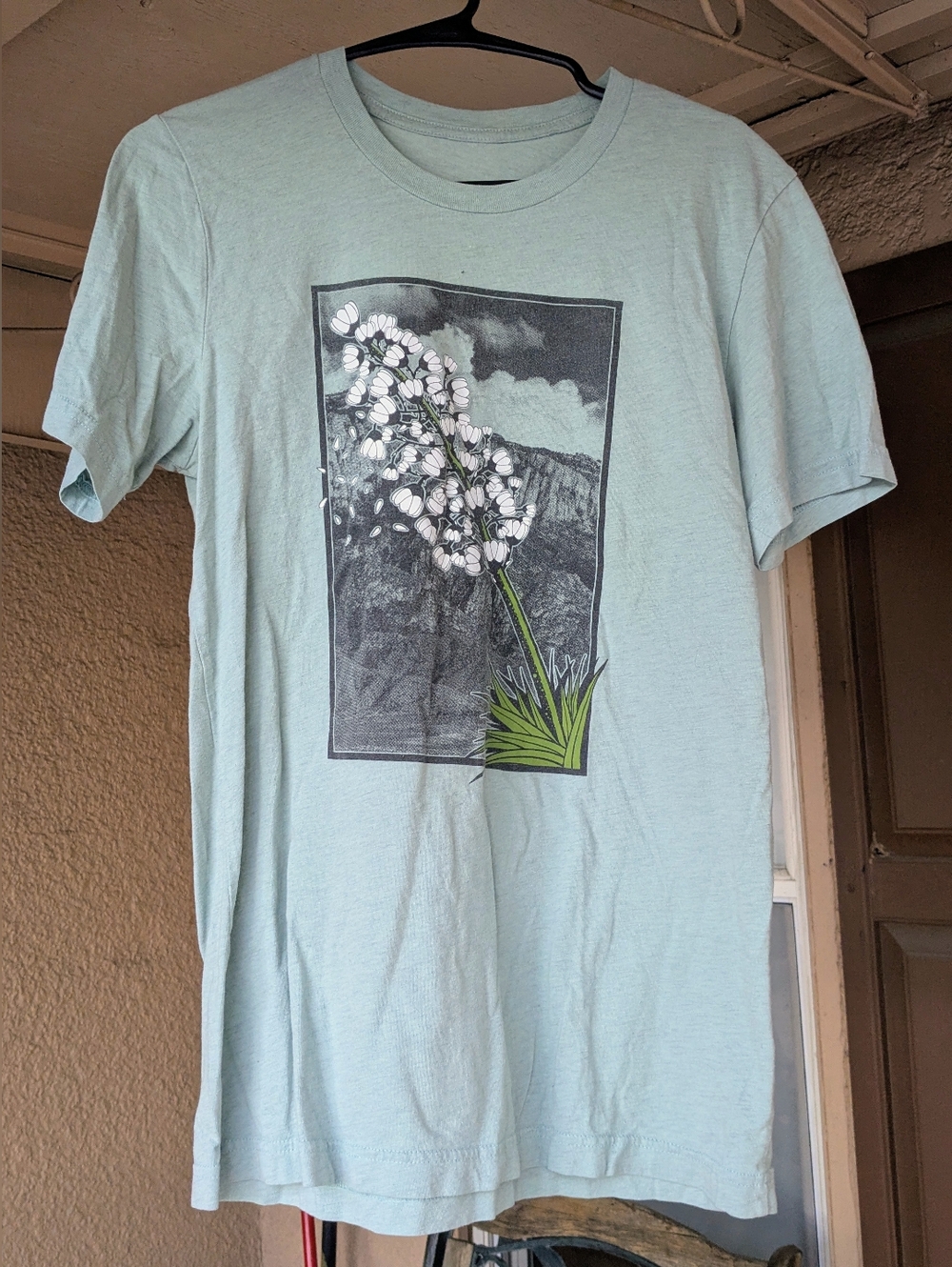 Yucca Flower Tee